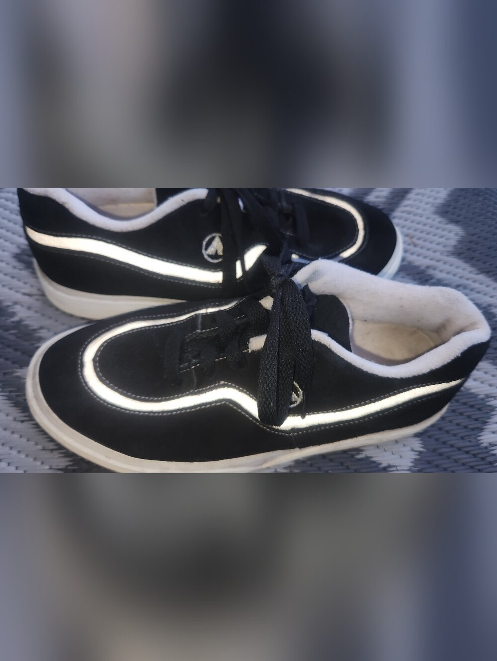 Airwalk 90s Vintage Black and White Reflective Skate Sneakers W's 7.5 - Picture 6 of 7
